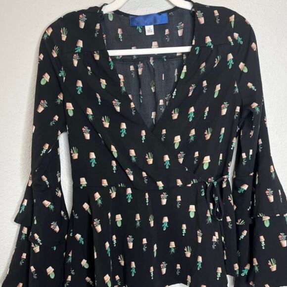 Blue Rain Small Black Ruffle Cactus Flowy Tie Wrap Blouse - Picture 6 of 13